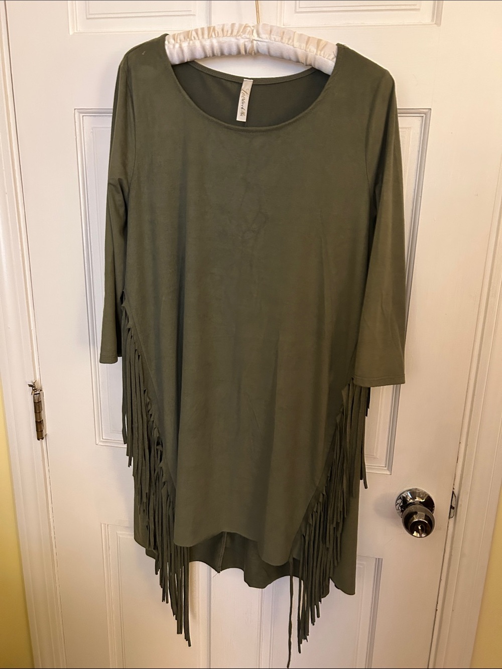 Love in Olive Green Suede-Look fringe dress